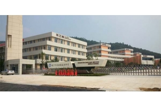 學校用什么垃圾桶？請參照周南中學！